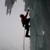 Sigi genießt das Klettern der Eissäule (Foto: Richard)