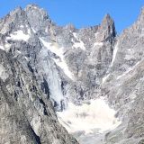 Wir können beim Glacier Noir einen größeren Felsabbruch beobachten